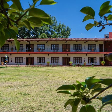 Hosteria San Felipe Пацкуаро Экстерьер фото
