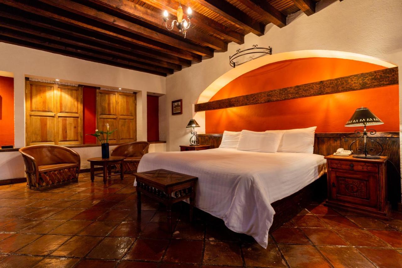 Hosteria San Felipe Пацкуаро Экстерьер фото